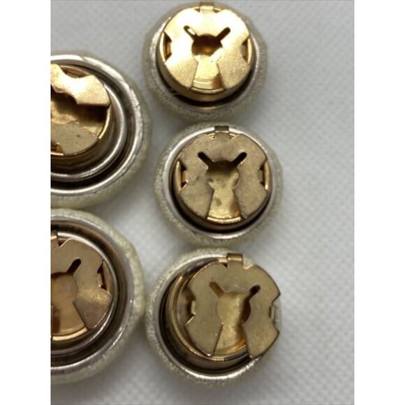 Vintage Lot of 7 Cross Stitch Heart & Thread Spool‎ Button Covers 80s 90s Style - Picture 13 of 14